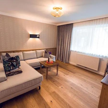 Alpine Hideaway Zillertalerhof 4* Mayrhofen
