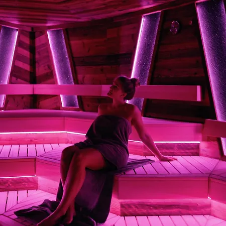 Alpine Hideaway Zillertalerhof 4* Mayrhofen