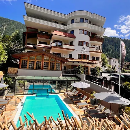 Alpine Hideaway Zillertalerhof Ξενοδοχείο