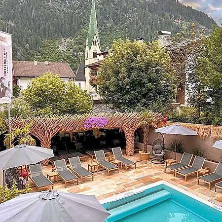 Alpine Hideaway Zillertalerhof