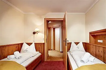 Alpine Hideaway Zillertalerhof Hotel Mayrhofen