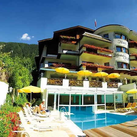 Готель Alpine Hideaway Zillertalerhof 4*