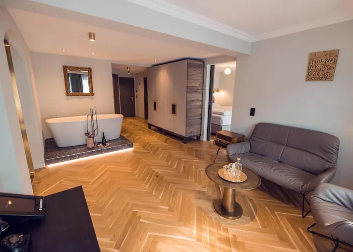 Alpine Hideaway Zillertalerhof Ξενοδοχείο Mayrhofen