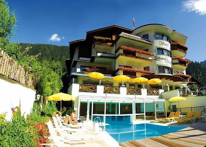 Szálloda Alpine Hideaway Zillertalerhof 4*