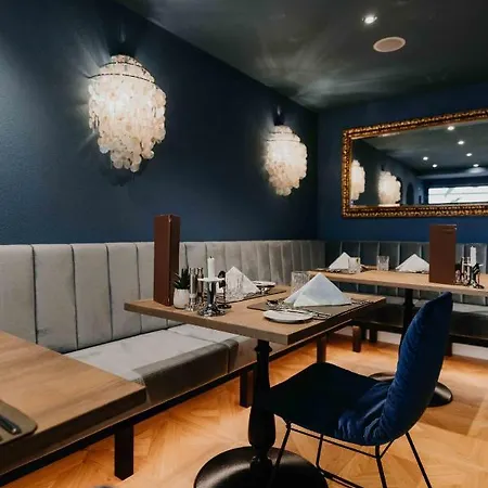 Alpine Hideaway Zillertalerhof 酒店 4*